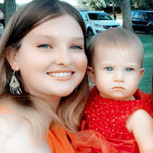 Meet your Posher, Emily